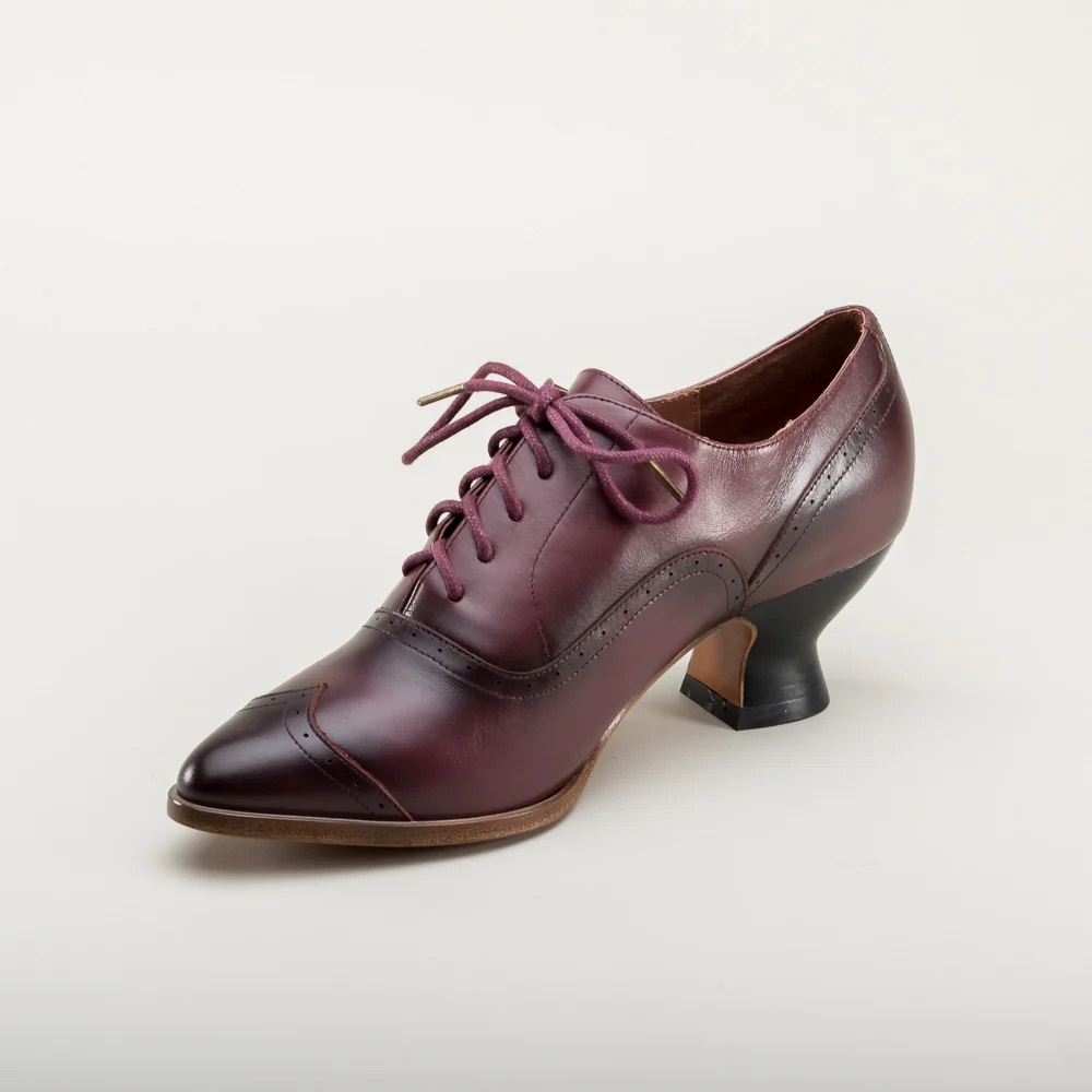 NEW American Duchess Londoner Women's Edwardian Oxfords (Cherry) Size 6 US NWOB